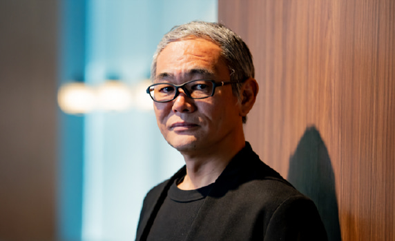 Manager 嵜岡 竜之介